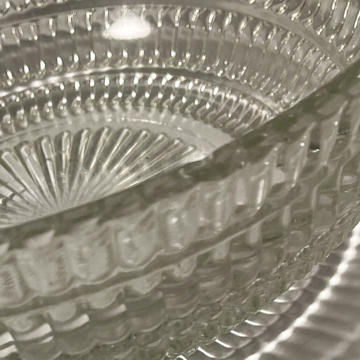 Vintage Hazel Atlas Beehive Clear Glass Serving Bowl with Handles